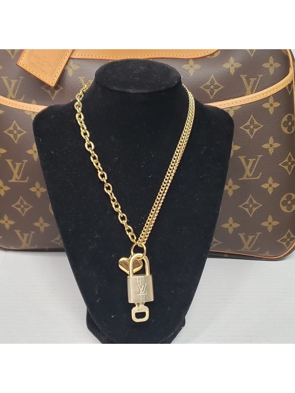 Authentic Louis Vuitton Padlock Gold Pendant W/ Fashion Geometry Stainless Steel